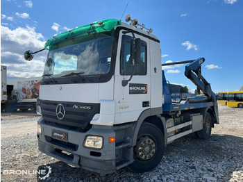 Liftdumper lastbil MERCEDES-BENZ Actros 1832