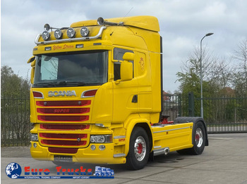 Trækker SCANIA S 520