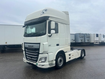 Trækker DAF XF 106 460