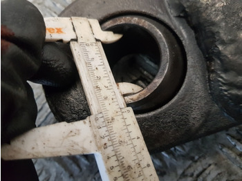 Affjedring Massey Ferguson 5611, 5612, 5613, 6712, 6713 Lift Arm Lhs 4304708m91: billede 4
