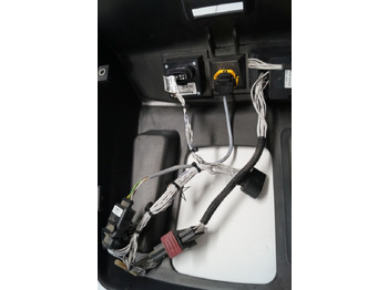 Førerhus og interiør for Materialehåndteringsudstyr Jungheinrich 51292841 | Dashboard complete with KD mini co 800k jr 51540707 and  Dashboard complete with KD mini co 800k jr 51540707 and wiring harness 51345625: billede 3