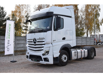 Trækker MERCEDES-BENZ Actros 1845