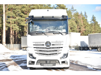 Trækker MERCEDES-BENZ Actros 1845