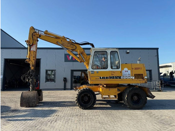 Hjulgravemaskine LIEBHERR A 900
