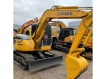 Bæltegravemaskine KOMATSU PC220-8