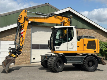 Hjulgravemaskine LIEBHERR A 914