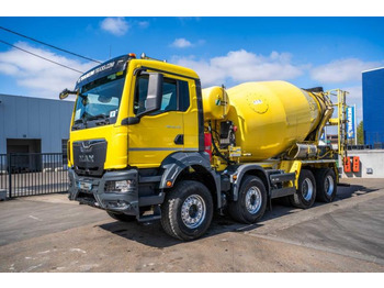 Betonbil SCHWING STETTER
