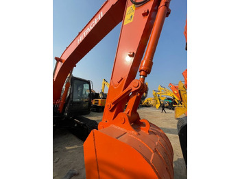 Ny Bæltegravemaskine Hitachi ZX 130: billede 5