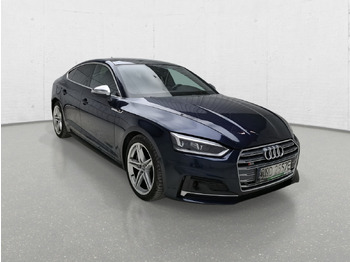 Bil AUDI