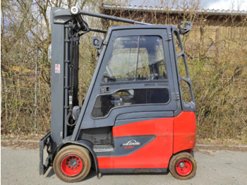 El gaffeltruck LINDE E