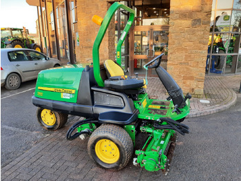 Plæneklipper JOHN DEERE 7200