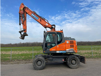 Hjulgravemaskine DOOSAN DX165W