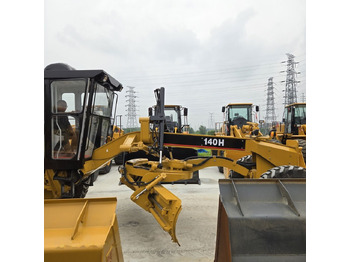 Grader Caterpillar 140H: billede 2