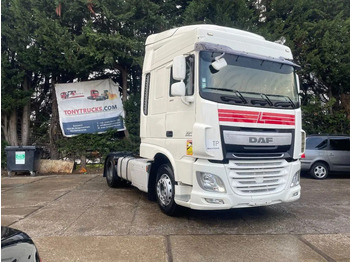 Trækker DAF XF 106 460