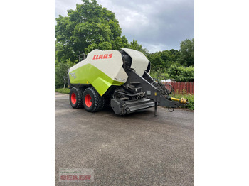 Firkant ballepresse CLAAS