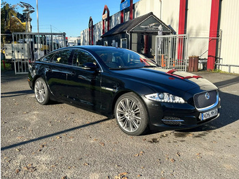 Sedan JAGUAR