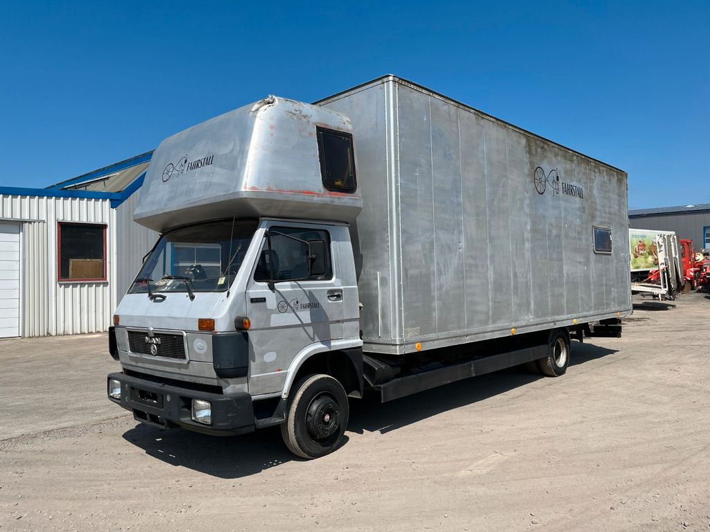 MAN VW-MAN LO2 Koffer Schlafkabine - Varebil med kasse: billede 3 MAN VW-MAN LO2 Koffer Schlafkabine - Varebil med kasse: billede 3