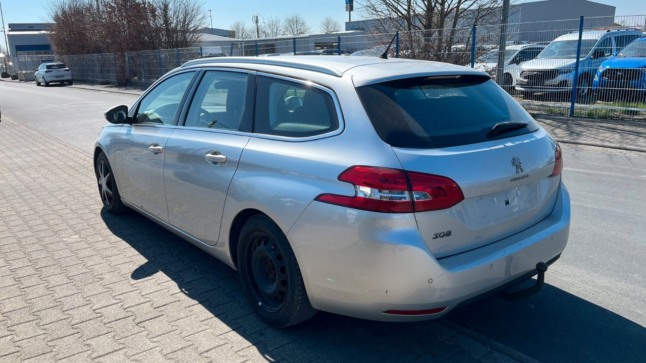 Peugeot 308 SW Allure 8-Fach Bereift Kopfdichtungsschade - Bil: billede 3 Peugeot 308 SW Allure 8-Fach Bereift Kopfdichtungsschade - Bil: billede 3