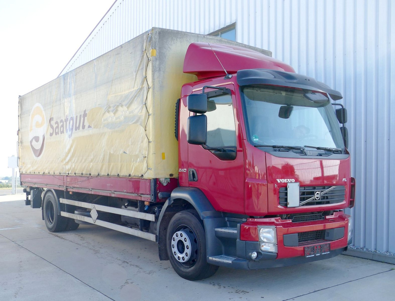 Volvo FL 240 PRITSCHE / PLANE + LBW + KLIMA + EURO 5 - Lastbil med presenning: billede 1 Volvo FL 240 PRITSCHE / PLANE + LBW + KLIMA + EURO 5 - Lastbil med presenning: billede 1