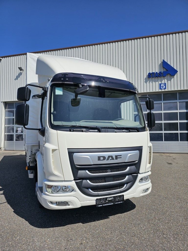 DAF LF 210 7,49t Spier Pritsche-Plane LBW Tageszulas DAF FA LF 210 08t Spier Pritsche mit LBW - Lastbil med presenning: billede 2 DAF LF 210 7,49t Spier Pritsche-Plane LBW Tageszulas DAF FA LF 210 08t Spier Pritsche mit LBW - Lastbil med presenning: billede 2
