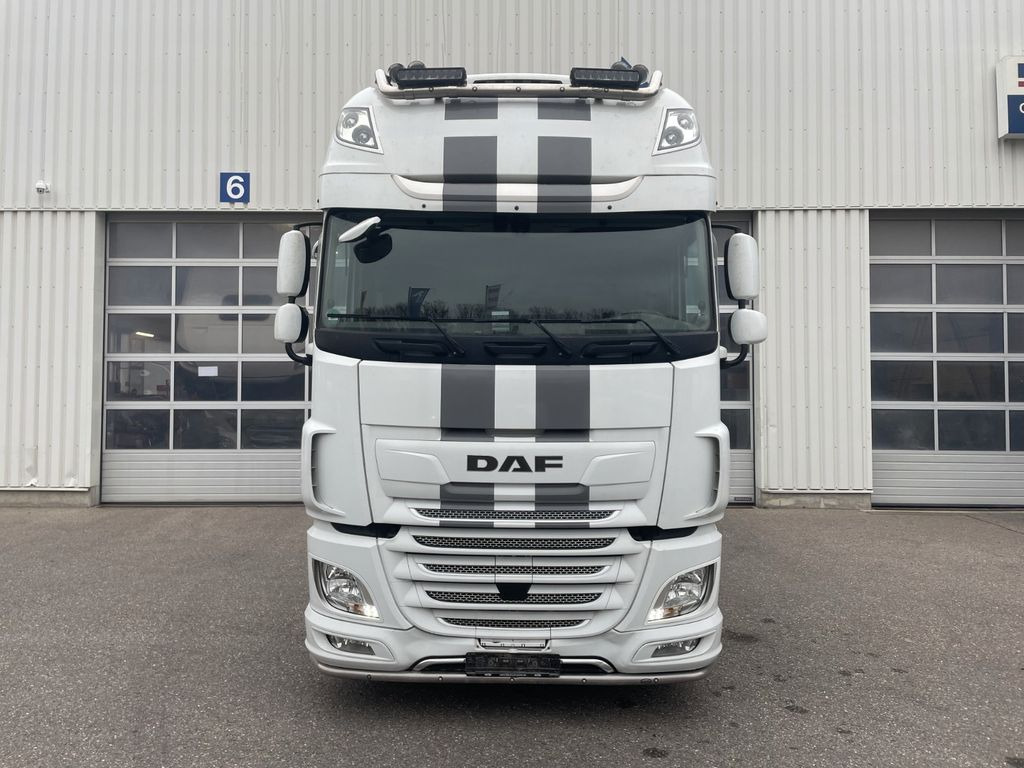 DAF FT XF480 SSC, 2x Tank, Standklima, Lampenbügel - Trækker: billede 3 DAF FT XF480 SSC, 2x Tank, Standklima, Lampenbügel - Trækker: billede 3