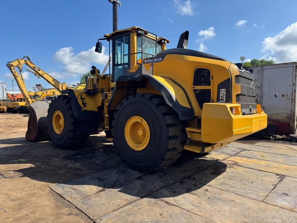 Volvo L 220 H ( WITH NEW TYRES ) - Gummihjulslæsser: billede 3 Volvo L 220 H ( WITH NEW TYRES ) - Gummihjulslæsser: billede 3