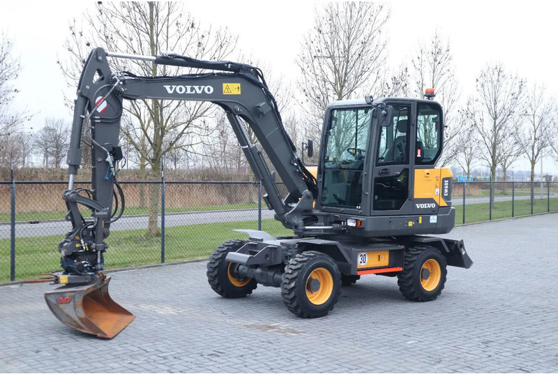 Volvo EW 60 E | DEMO | 30 KM/H | ROTOTILT + GRIPPER | BUCKET - Hjulgravemaskine: billede 2 Volvo EW 60 E | DEMO | 30 KM/H | ROTOTILT + GRIPPER | BUCKET - Hjulgravemaskine: billede 2