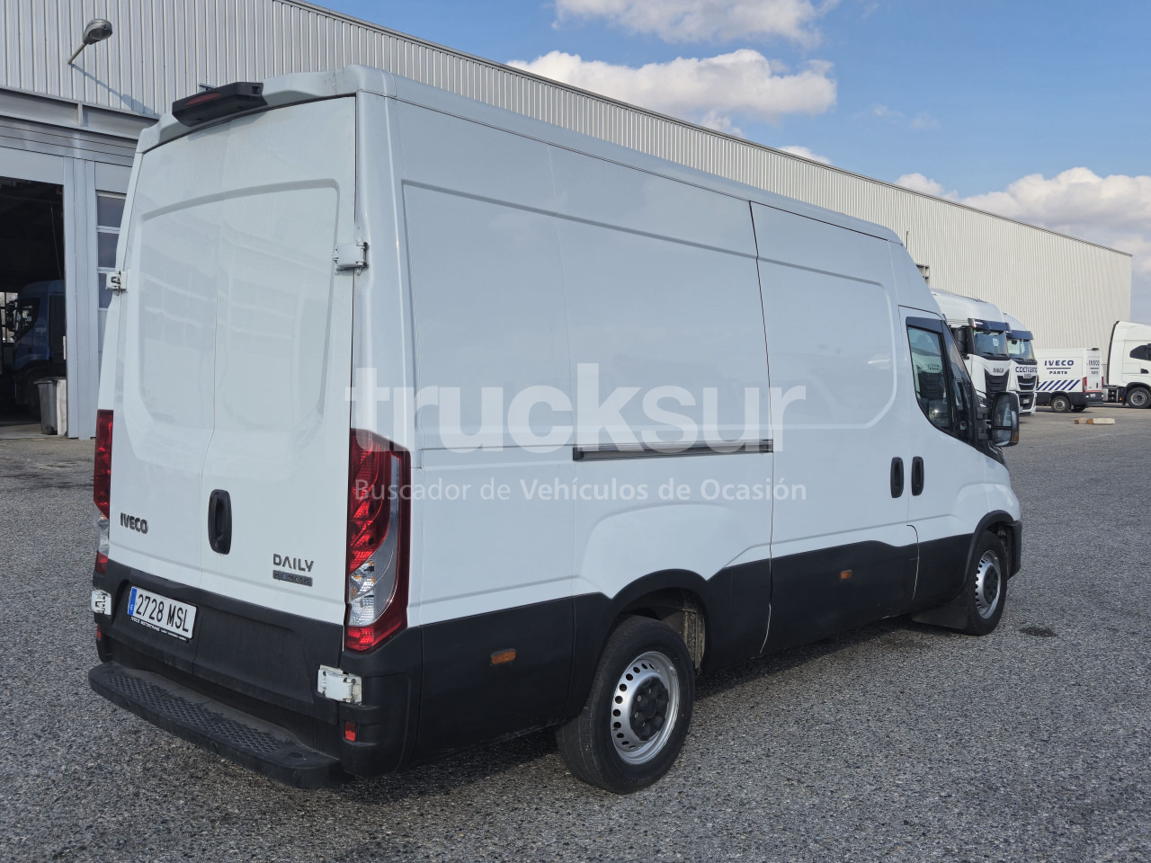 IVECO DAILY 35S16A8V - Varebil med kasse: billede 2 IVECO DAILY 35S16A8V - Varebil med kasse: billede 2