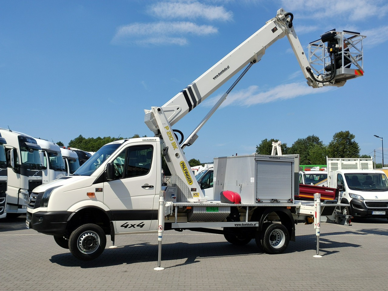 Volkswagen Crafter - Lastbil med mandskabslift: billede 2 Volkswagen Crafter - Lastbil med mandskabslift: billede 2