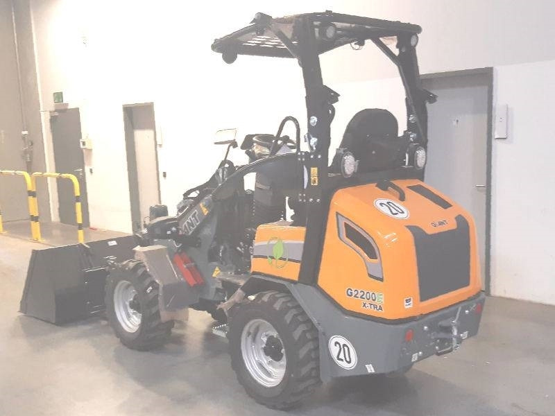 Giant G 2200 E X-Tra Elektro / electric - Skridstyret minilæsser: billede 3 Giant G 2200 E X-Tra Elektro / electric - Skridstyret minilæsser: billede 3