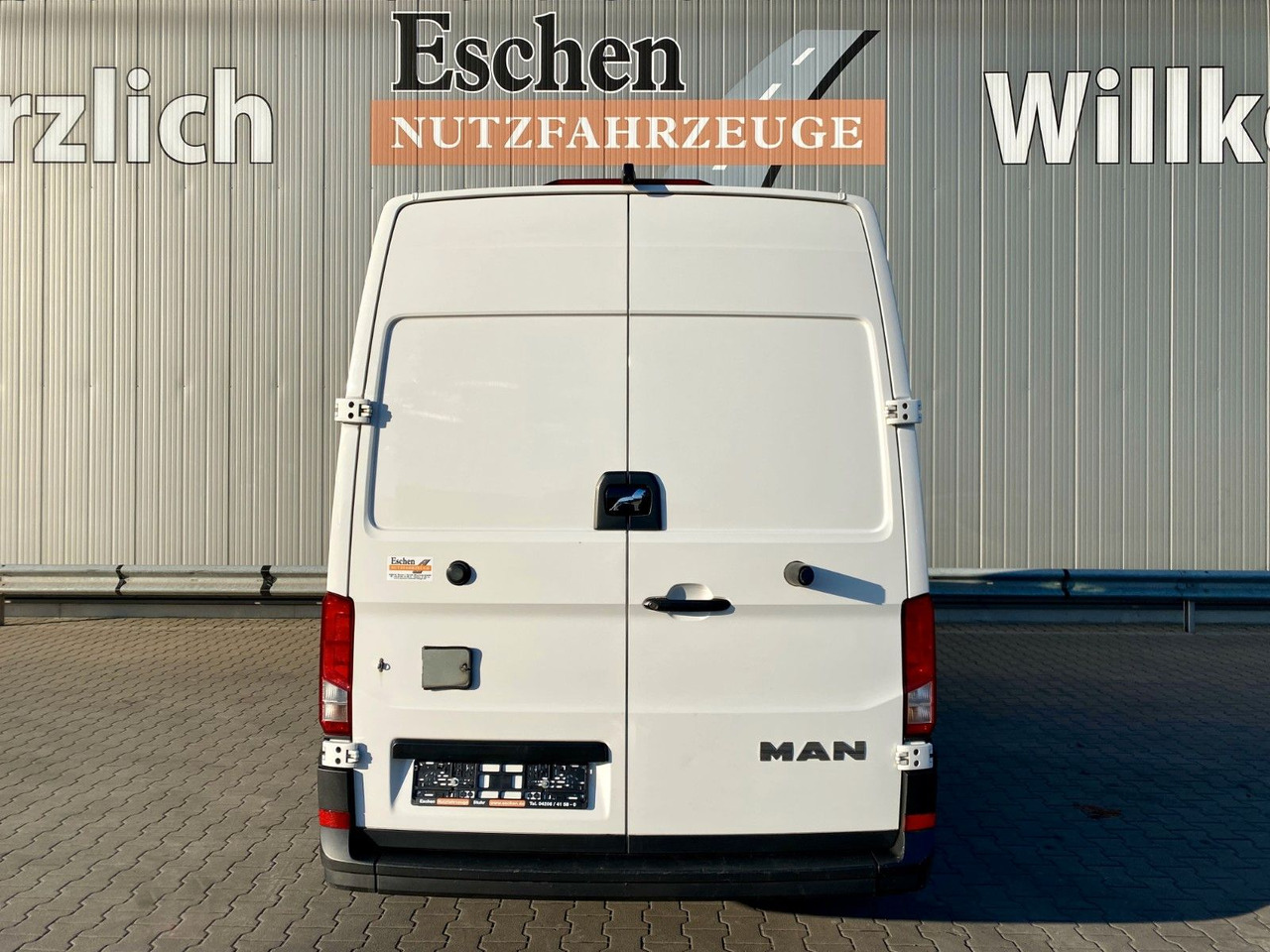 MAN TGE 3.140 | Seitentür*3x Sitze*Navi*Kamera*AC - Varevogn: billede 4 MAN TGE 3.140 | Seitentür*3x Sitze*Navi*Kamera*AC - Varevogn: billede 4