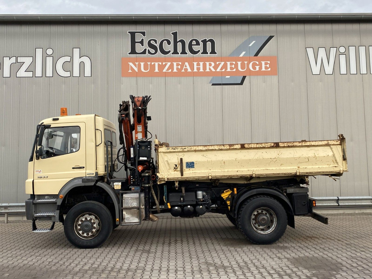 Mercedes-Benz 1833 4x4 Axor | Atlas 105.2-A2*Funk*AHK*3 Sitze - Tipvogn lastbil, Lastbil med kran: billede 3 Mercedes-Benz 1833 4x4 Axor | Atlas 105.2-A2*Funk*AHK*3 Sitze - Tipvogn lastbil, Lastbil med kran: billede 3