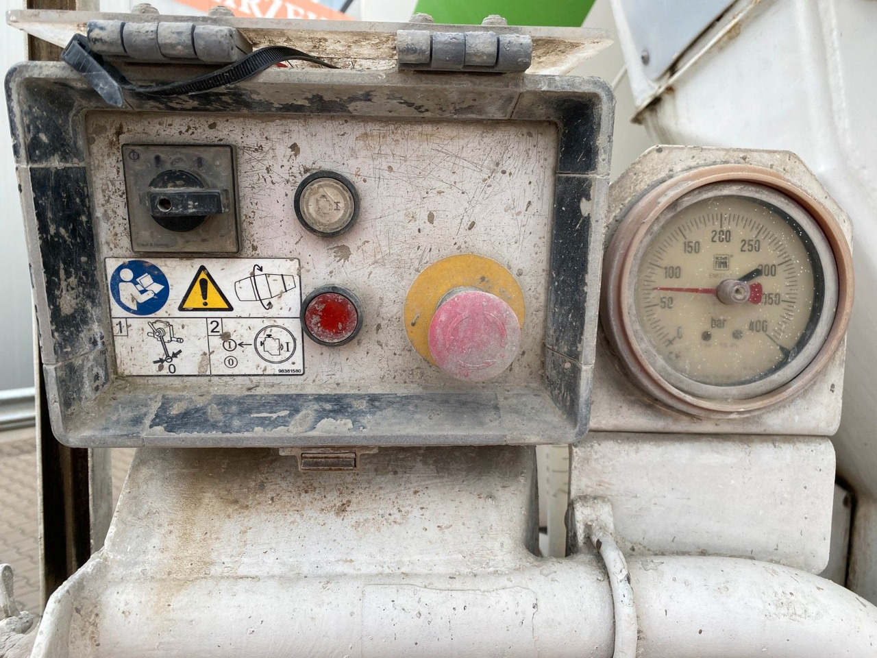 Mercedes-Benz 3236 Arocs | 9m³ Stetter*Klima*Navi*Blatt*1.Hand - Betonbil: billede 4 Mercedes-Benz 3236 Arocs | 9m³ Stetter*Klima*Navi*Blatt*1.Hand - Betonbil: billede 4