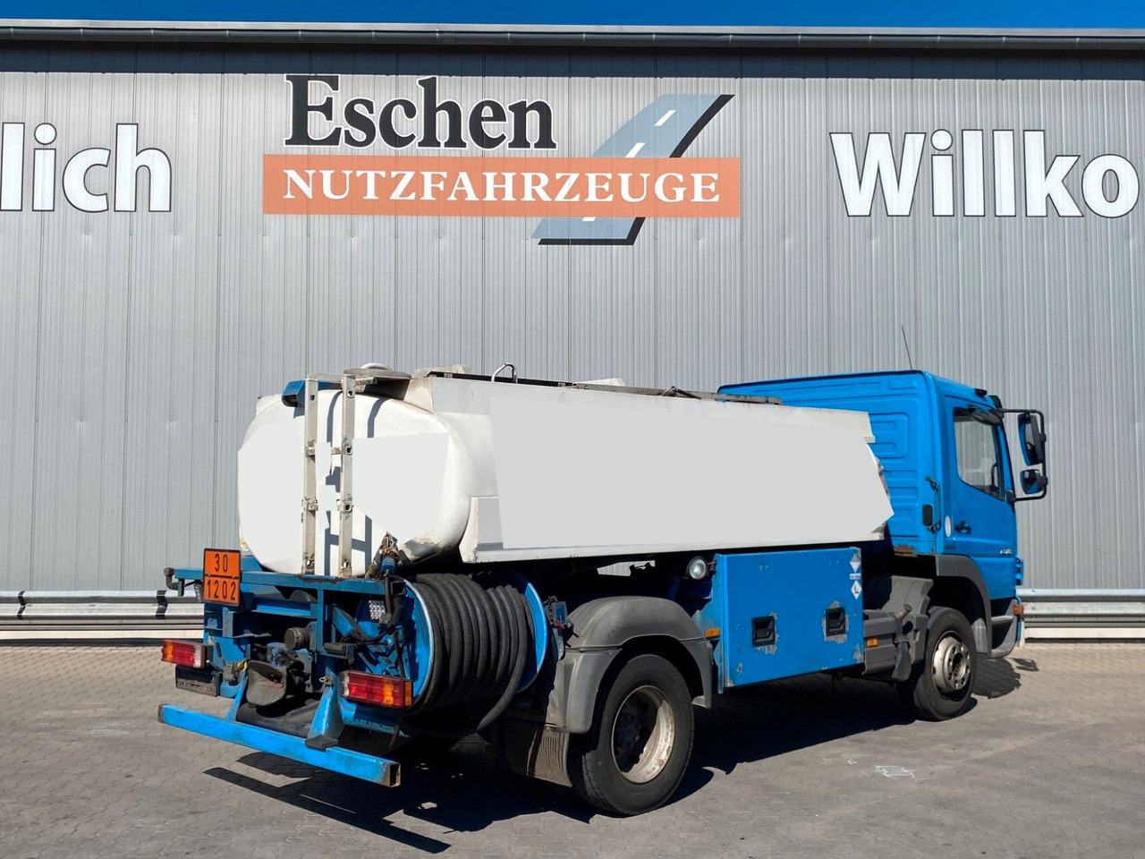 Mercedes-Benz Atego 1318 | Esterer A3*7480ltr*AHK*1.Hand - Tankbil: billede 3 Mercedes-Benz Atego 1318 | Esterer A3*7480ltr*AHK*1.Hand - Tankbil: billede 3