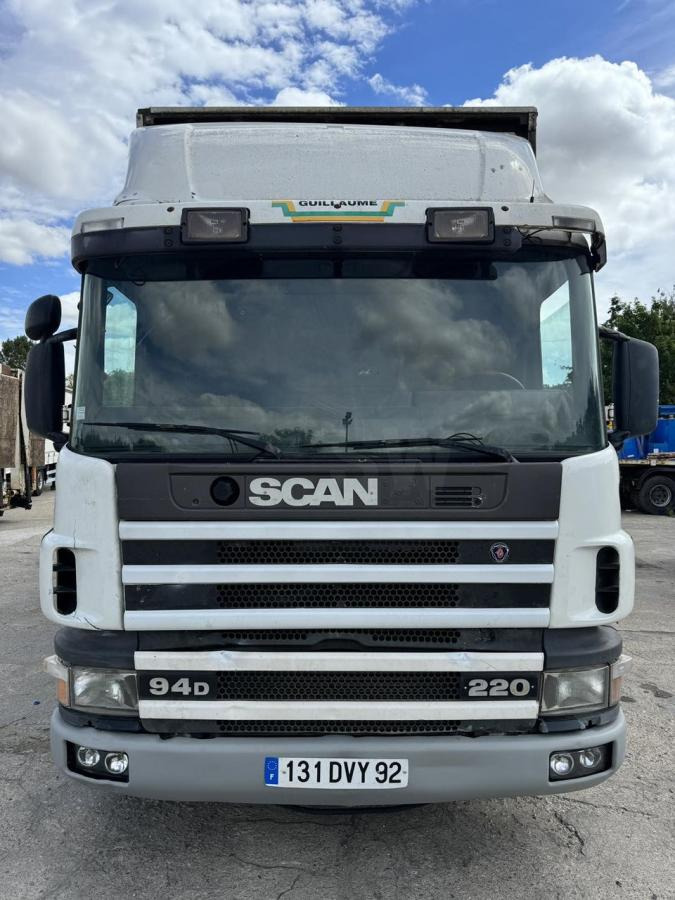 Scania 94 D220 - Lastbil med presenning: billede 3 Scania 94 D220 - Lastbil med presenning: billede 3