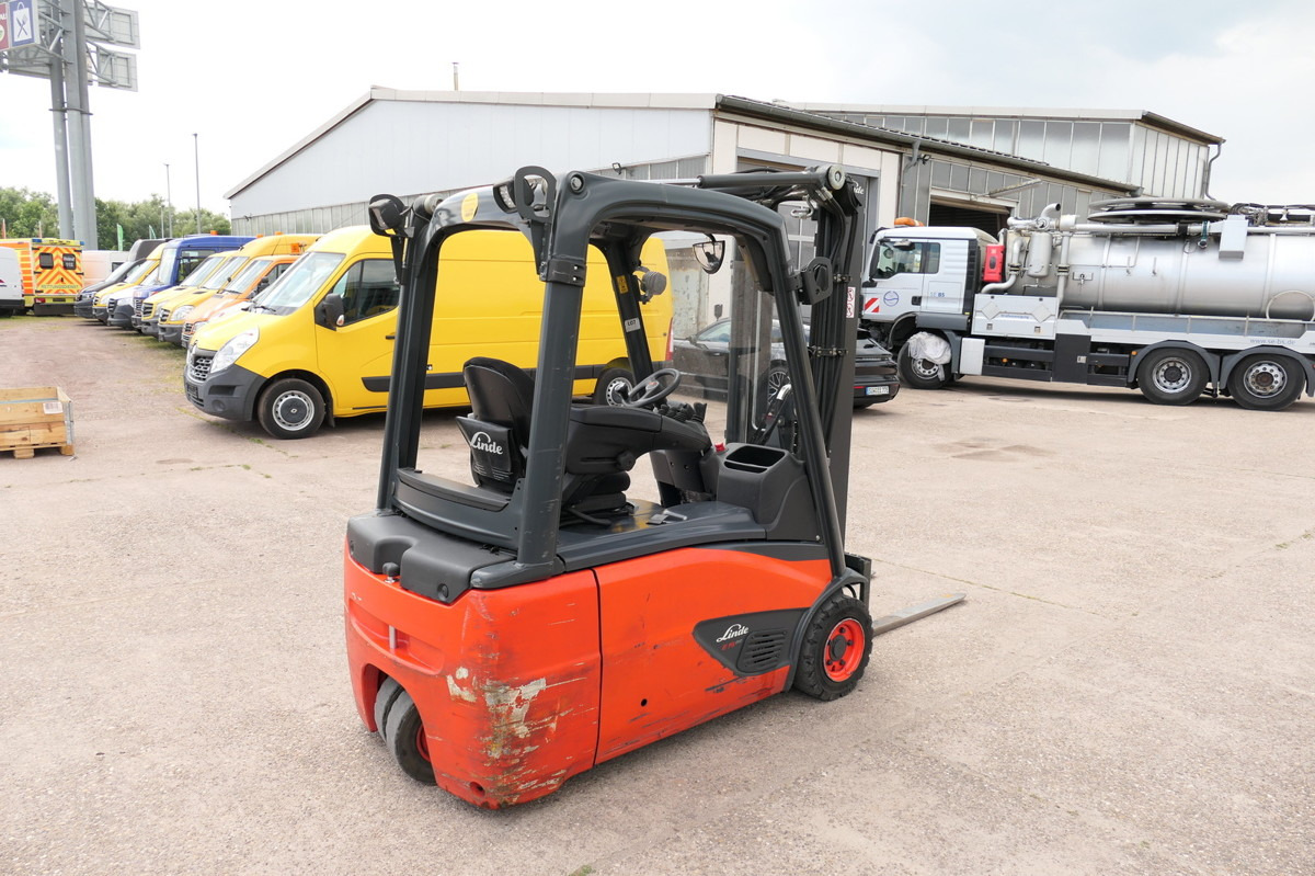 LINDE E16L Elektro TRIPLEX 3-Rad - El gaffeltruck: billede 5 LINDE E16L Elektro TRIPLEX 3-Rad - El gaffeltruck: billede 5