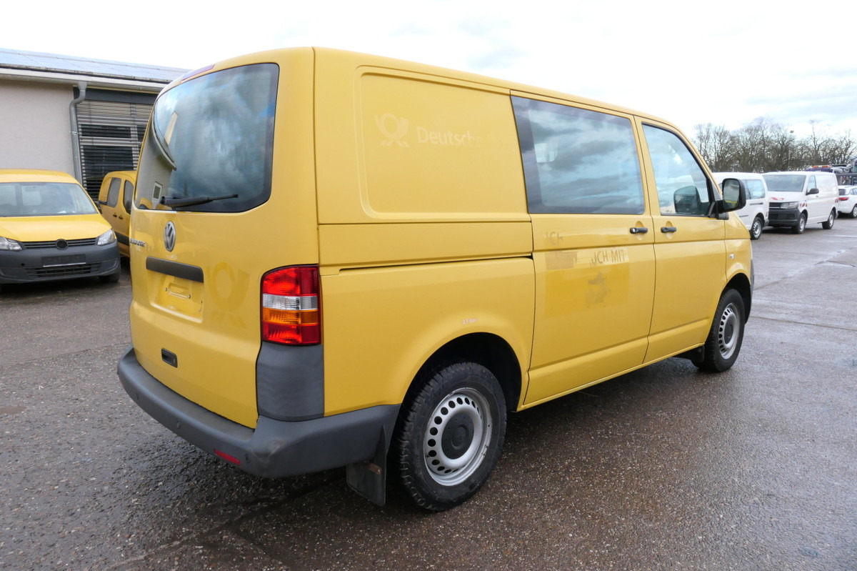 VW T5 Transporter 1.9 TDI PARKTRONIK 2xSCHIEBETÜR - Små varebil: billede 4 VW T5 Transporter 1.9 TDI PARKTRONIK 2xSCHIEBETÜR - Små varebil: billede 4