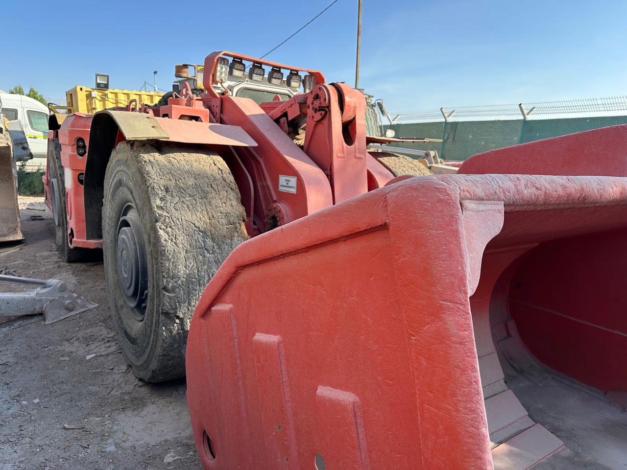 Sandvik LH410 - Styret boremaskine: billede 1 Sandvik LH410 - Styret boremaskine: billede 1