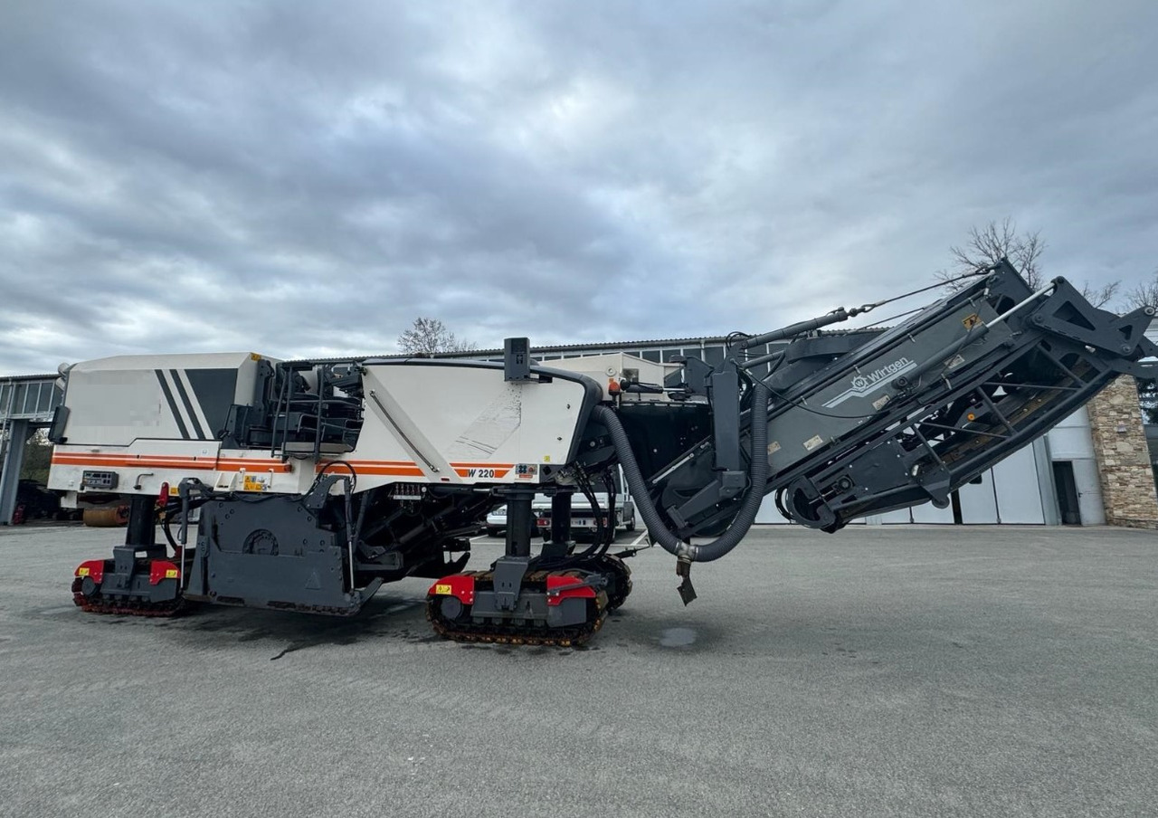 Wirtgen W 220 - Asfaltfræser: billede 2 Wirtgen W 220 - Asfaltfræser: billede 2
