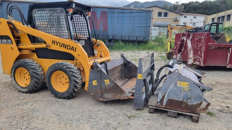 Hyundai HSL650-7A - Skridstyret minilæsser: billede 2 Hyundai HSL650-7A - Skridstyret minilæsser: billede 2