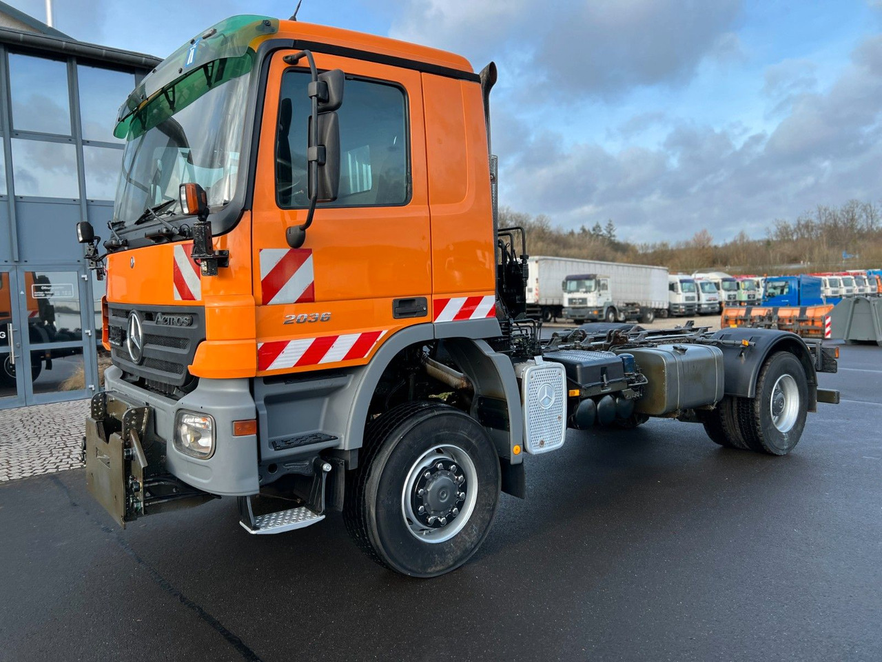 Mercedes-Benz Actros 2036 4x4 DautelWechselsystem Winterdienst Mercedes-Benz Actros 2036 4x4 DautelWechselsystem Winterdienst - Lastbil chassis: billede 1 Mercedes-Benz Actros 2036 4x4 DautelWechselsystem Winterdienst Mercedes-Benz Actros 2036 4x4 DautelWechselsystem Winterdienst - Lastbil chassis: billede 1