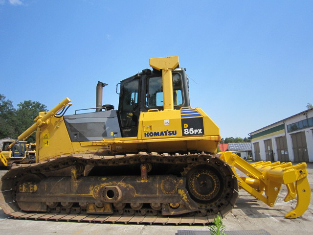 KOMATSU D85PX15 mit 3-Zahn-Ripper - Bulldozer: billede 1 KOMATSU D85PX15 mit 3-Zahn-Ripper - Bulldozer: billede 1