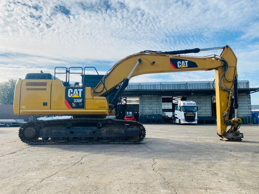 CAT 330 fln - Bæltegravemaskine: billede 2 CAT 330 fln - Bæltegravemaskine: billede 2