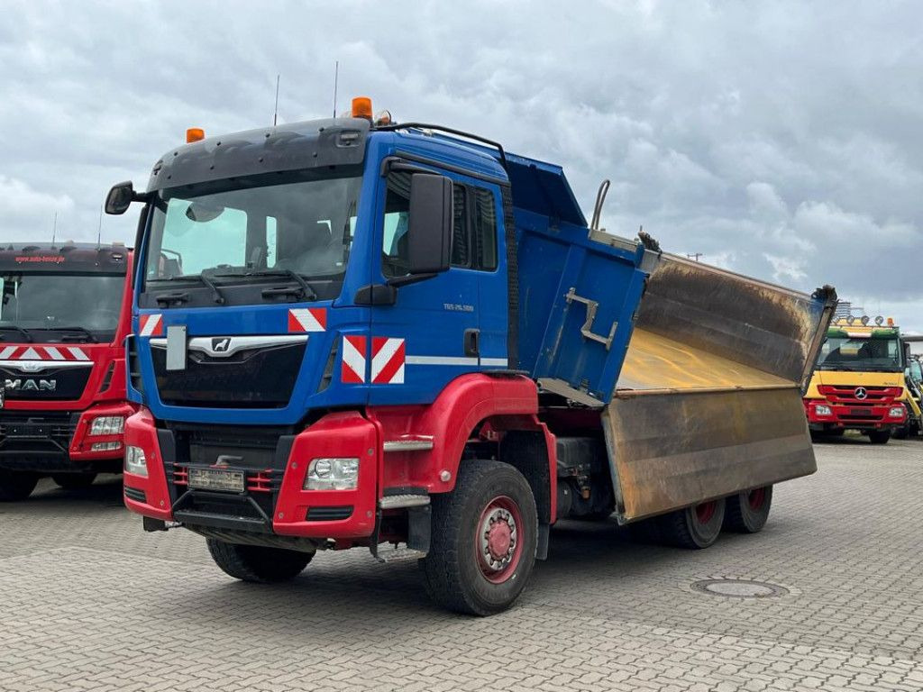 MAN TG-S 26.500 6x6 BB 3-Achs Allradkipper Bordmatik - Tipvogn lastbil: billede 1 MAN TG-S 26.500 6x6 BB 3-Achs Allradkipper Bordmatik - Tipvogn lastbil: billede 1