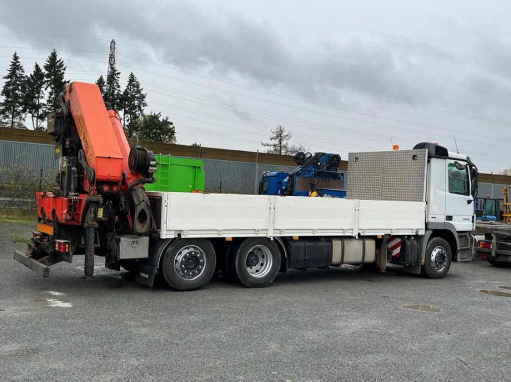 Mercedes-Benz Actros 2546 L 6x2 Pritsche Heckkran Palfinger P - Lastbil med lad, Lastbil med kran: billede 5 Mercedes-Benz Actros 2546 L 6x2 Pritsche Heckkran Palfinger P - Lastbil med lad, Lastbil med kran: billede 5