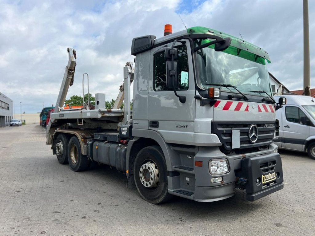 Mercedes-Benz Actros 2641 L 6x2 Abrollkipper 159TKM kuz.Radsta - Lastbil kroghejs: billede 2 Mercedes-Benz Actros 2641 L 6x2 Abrollkipper 159TKM kuz.Radsta - Lastbil kroghejs: billede 2