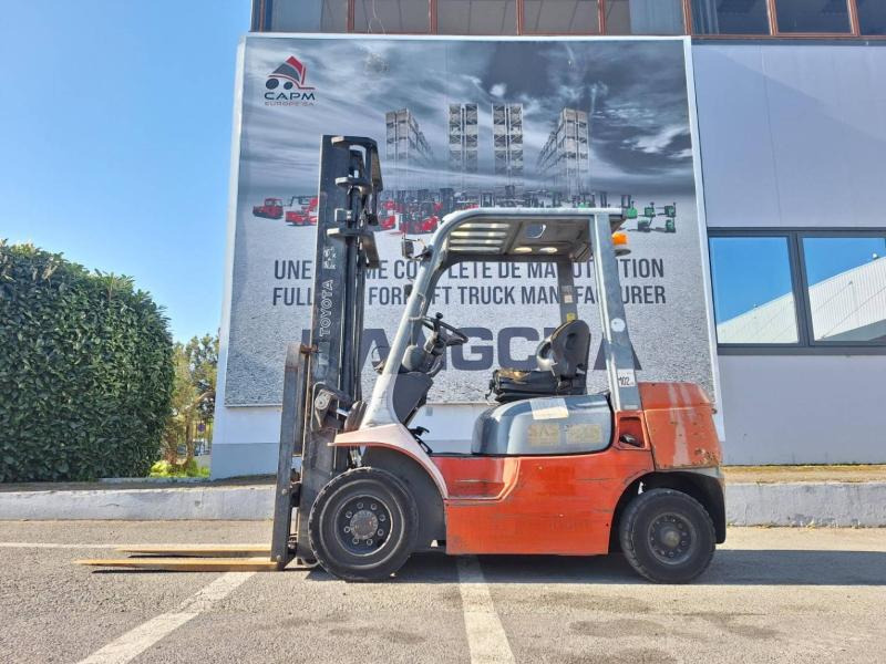 Toyota 62-7FDF25 - Diesel gaffeltruck: billede 2 Toyota 62-7FDF25 - Diesel gaffeltruck: billede 2