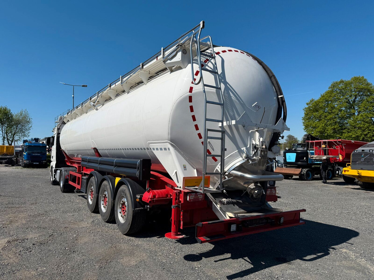 Feldbinder KIP 60.3 Silo 60.000 L 3 Achse ADR - Silotrailer: billede 5 Feldbinder KIP 60.3 Silo 60.000 L 3 Achse ADR - Silotrailer: billede 5