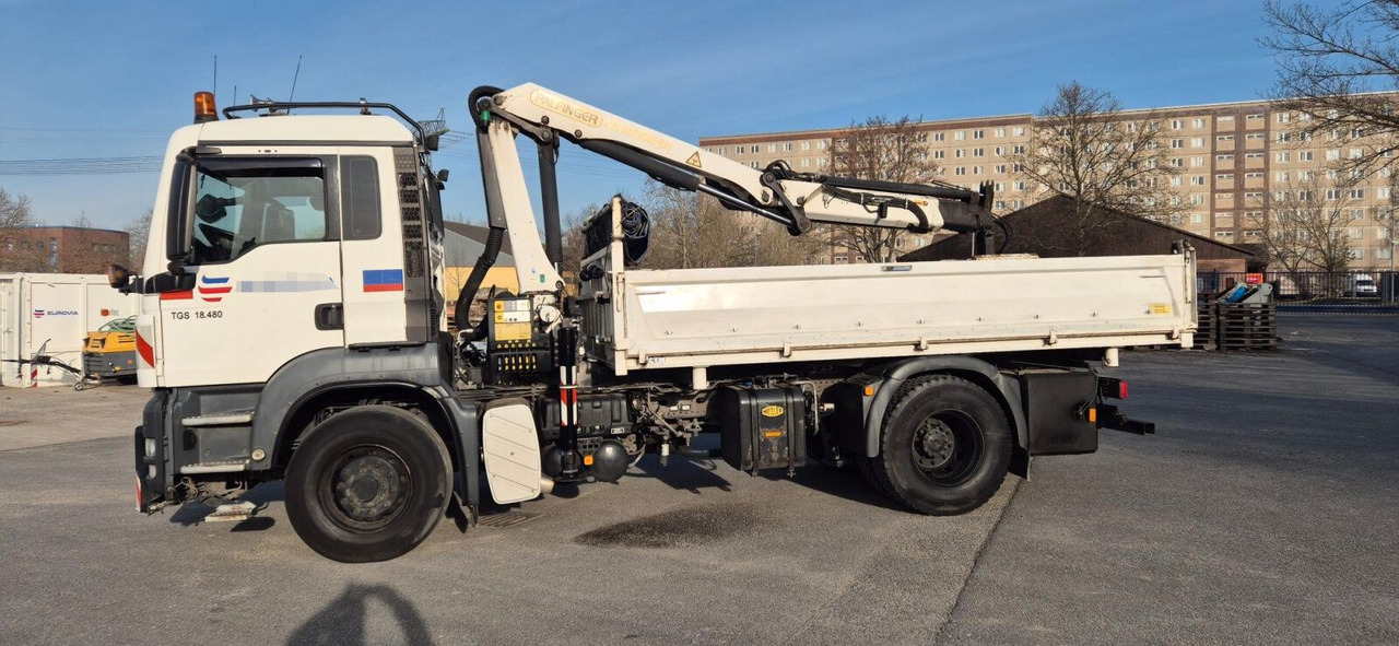 MAN TGS 18.480 4x4H Winter. Kipper Kran PALFINGER 12 - Lastbil med kran: billede 2 MAN TGS 18.480 4x4H Winter. Kipper Kran PALFINGER 12 - Lastbil med kran: billede 2