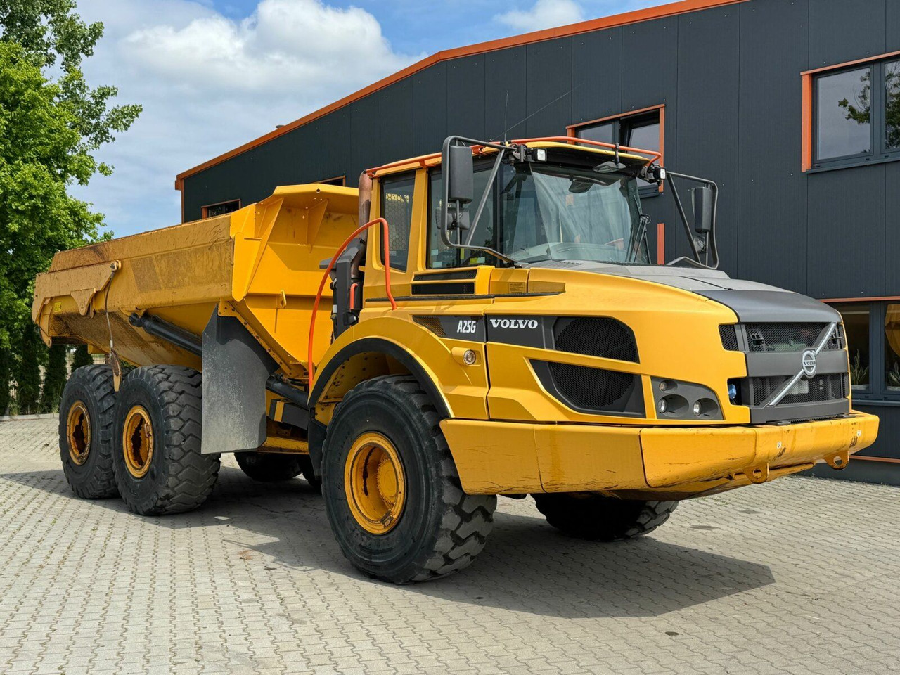 Volvo A25G Dumper 22,5 Ton 11.361 Stunden Volvo A25G Dumper 22,5 Ton 11.361 Stunden - Knækstyret dumper: billede 1 Volvo A25G Dumper 22,5 Ton 11.361 Stunden Volvo A25G Dumper 22,5 Ton 11.361 Stunden - Knækstyret dumper: billede 1